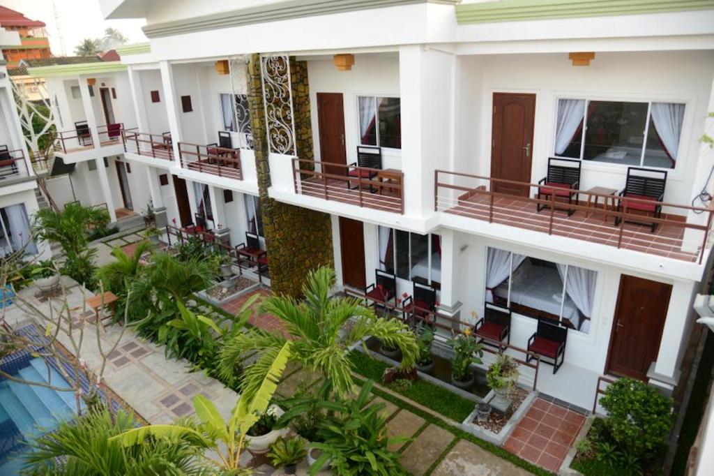 Ropanha Boutique Hotel Sihanoukville Exteriör bild