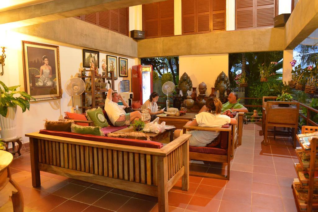 Ropanha Boutique Hotel Sihanoukville Exteriör bild